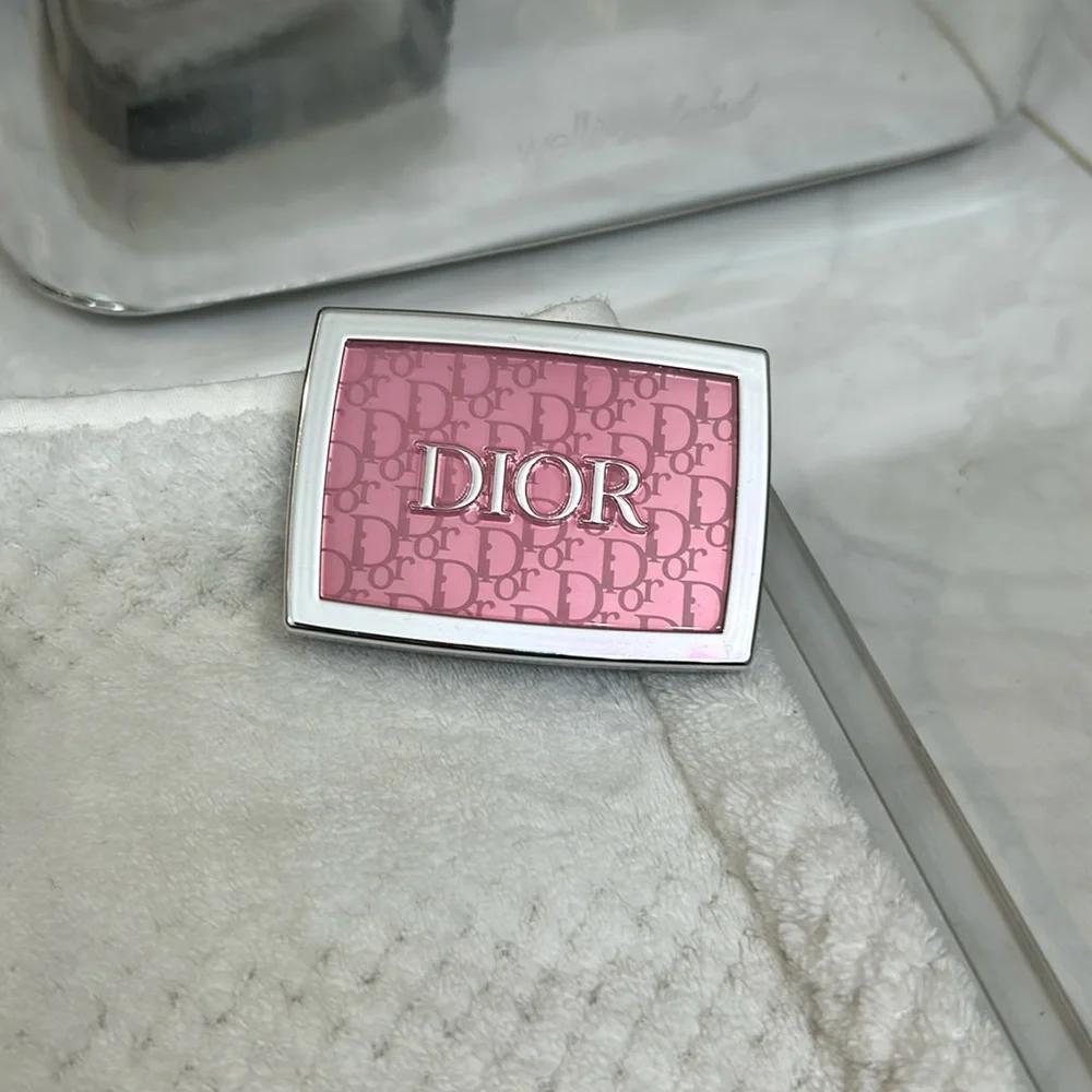 DIOR Rosy Glow 001 “Pink” Blush, gently used - Picture 2 of 7